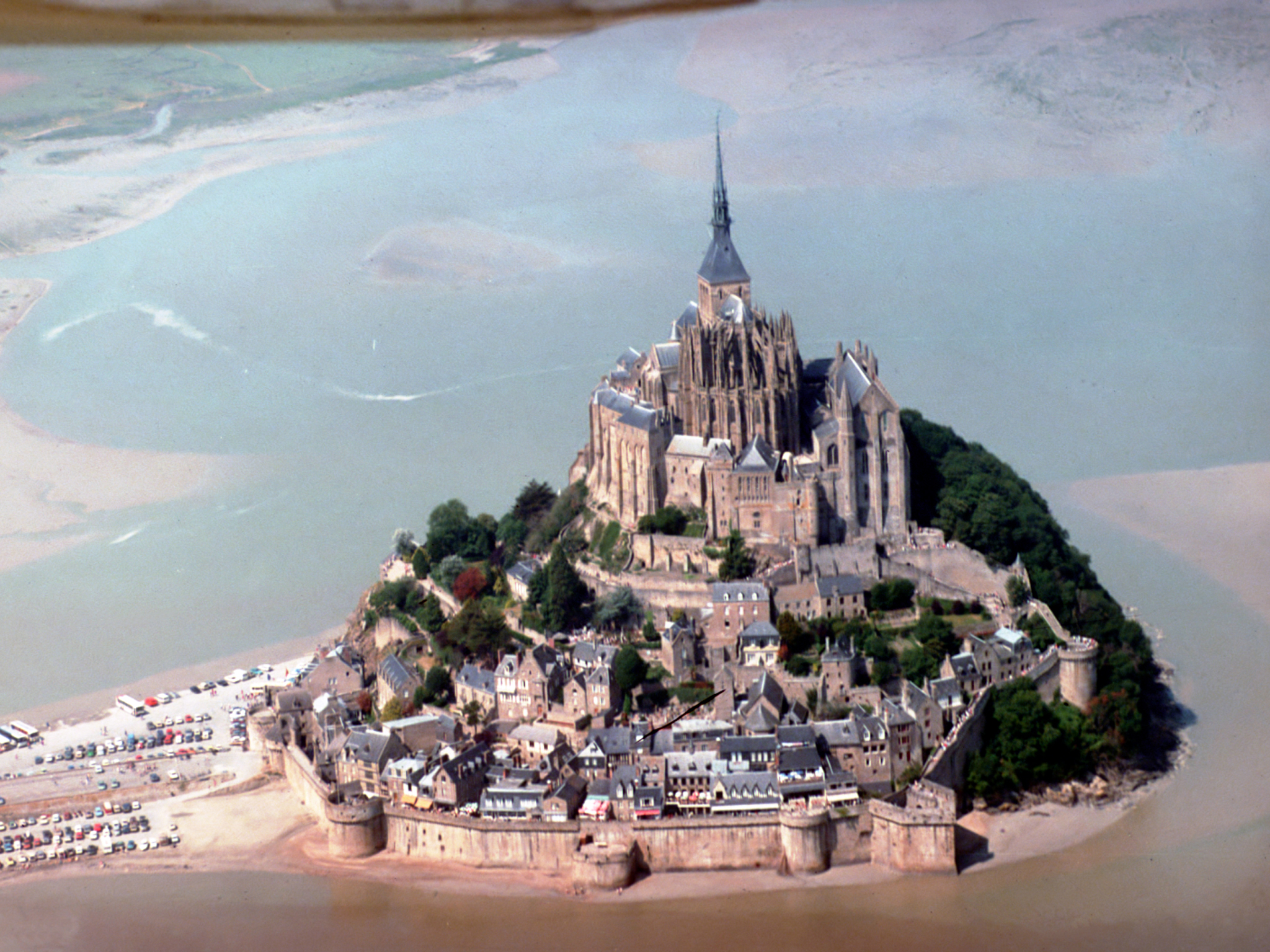 mont saint michel vue du ciel02